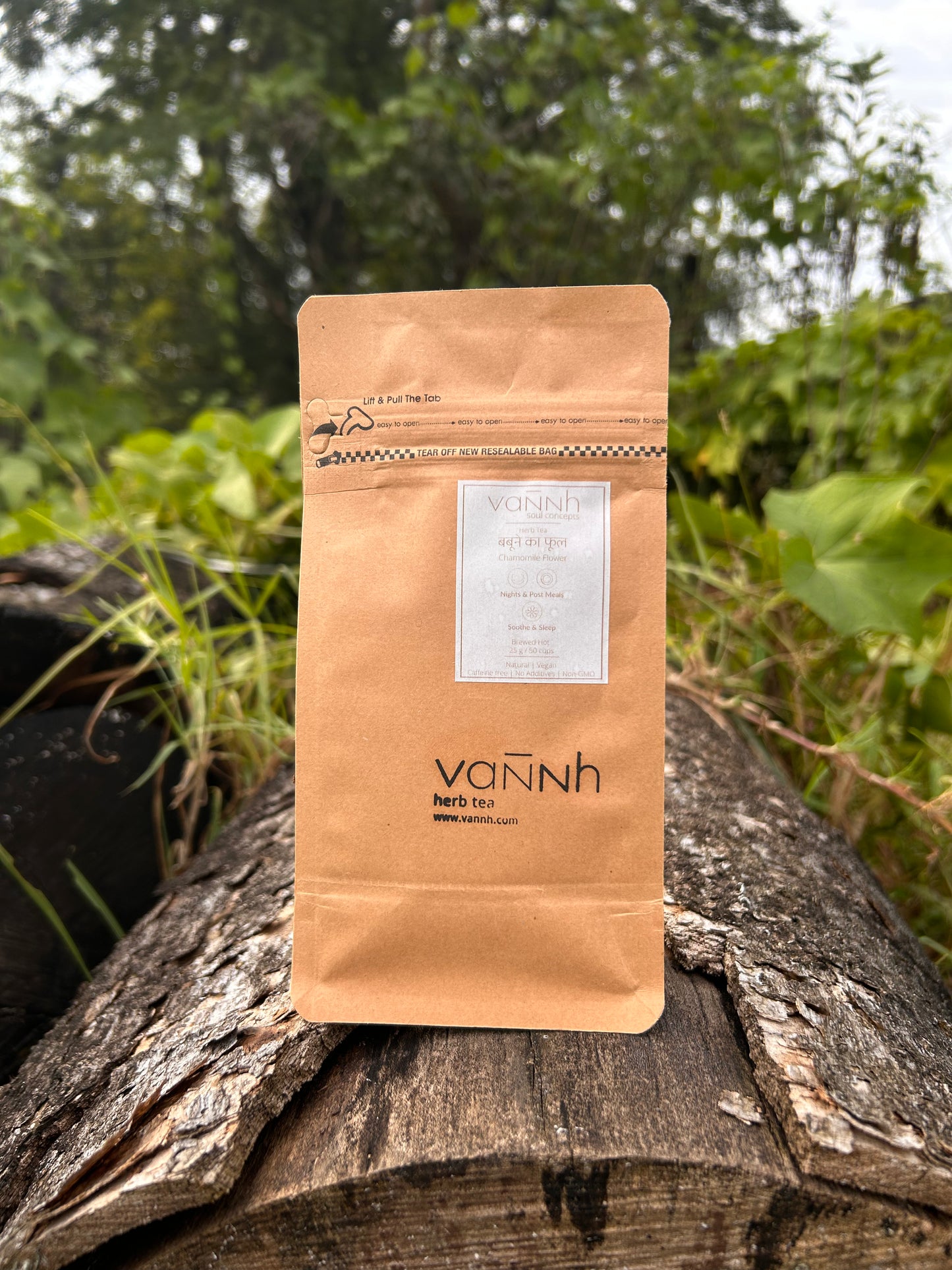 Vannh Hibiscus Flower Tea: Wild & Sun-Dried (25g)